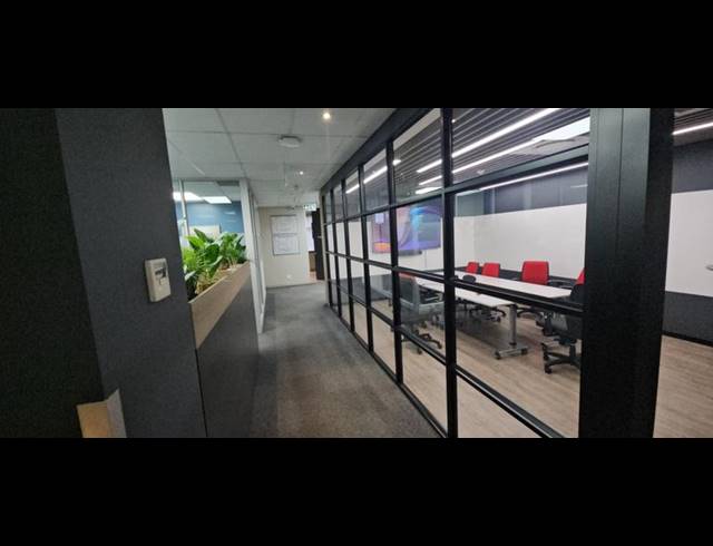 BUSINESS PROPERTY TO RENT IN WATERFALL